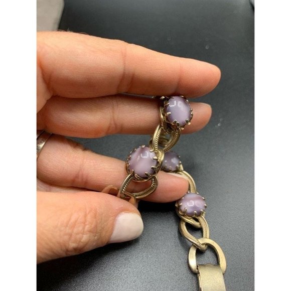 chunky chain double link bracelet gold tone with purple moonglow glass stones - Picture 3 of 5